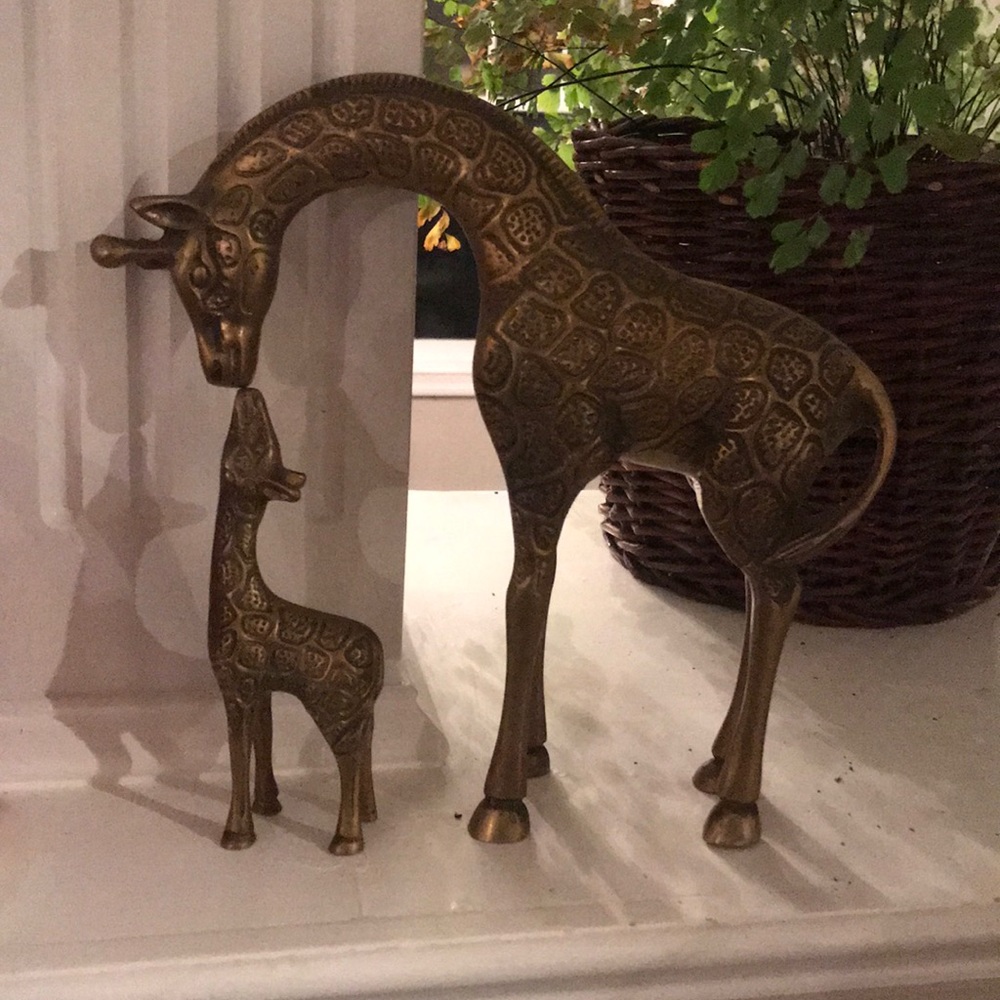 Giraffe decor